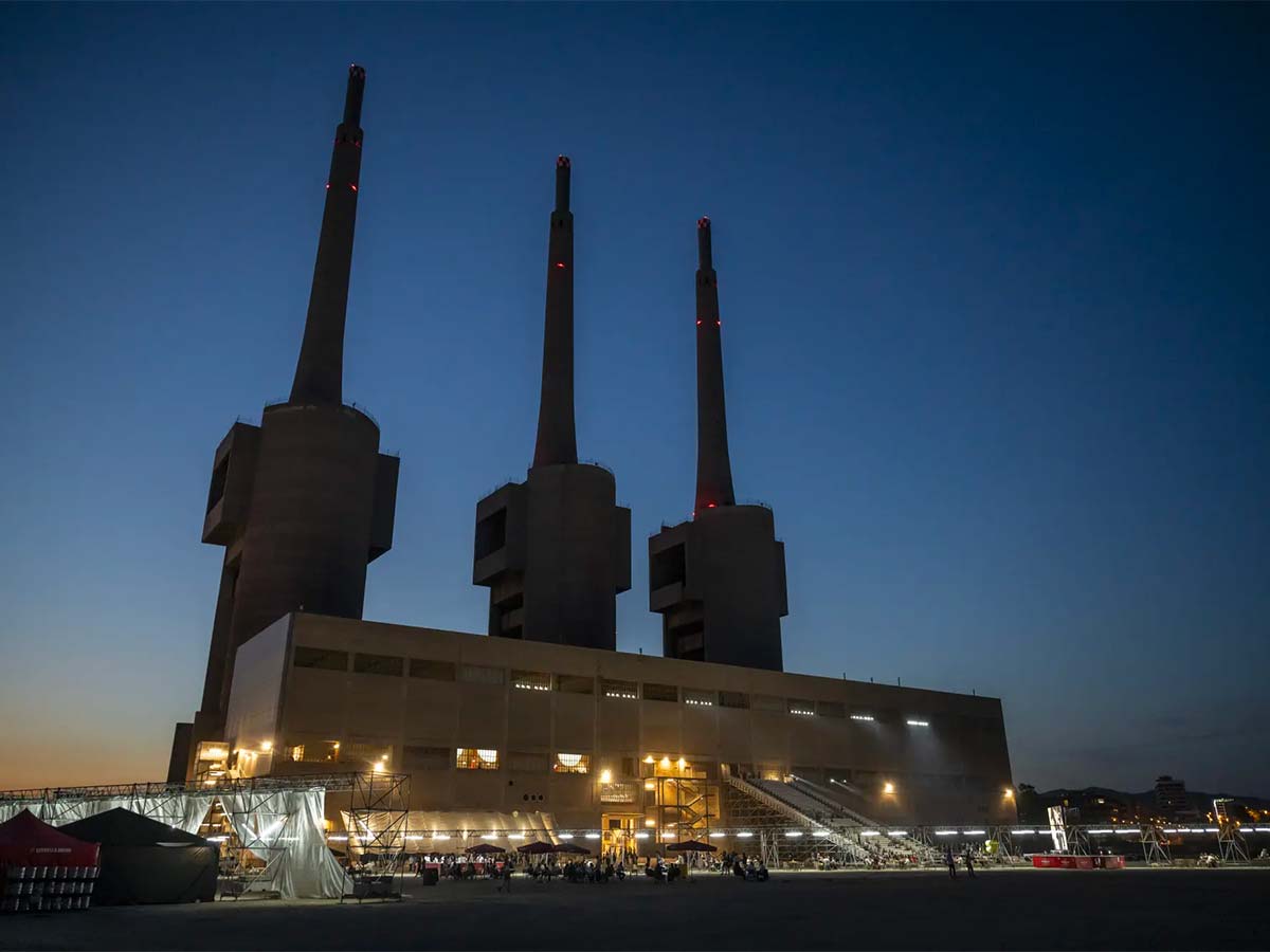 Roca takes center stage at the UIA in Barcelona